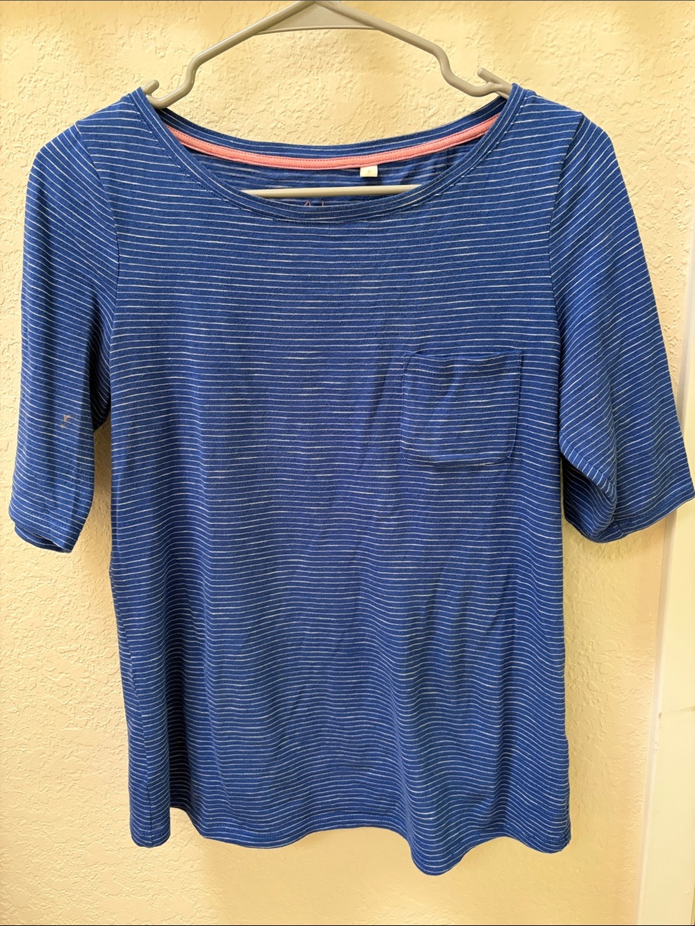 Boden Blue Striped Short Sleeve Pocket Tee